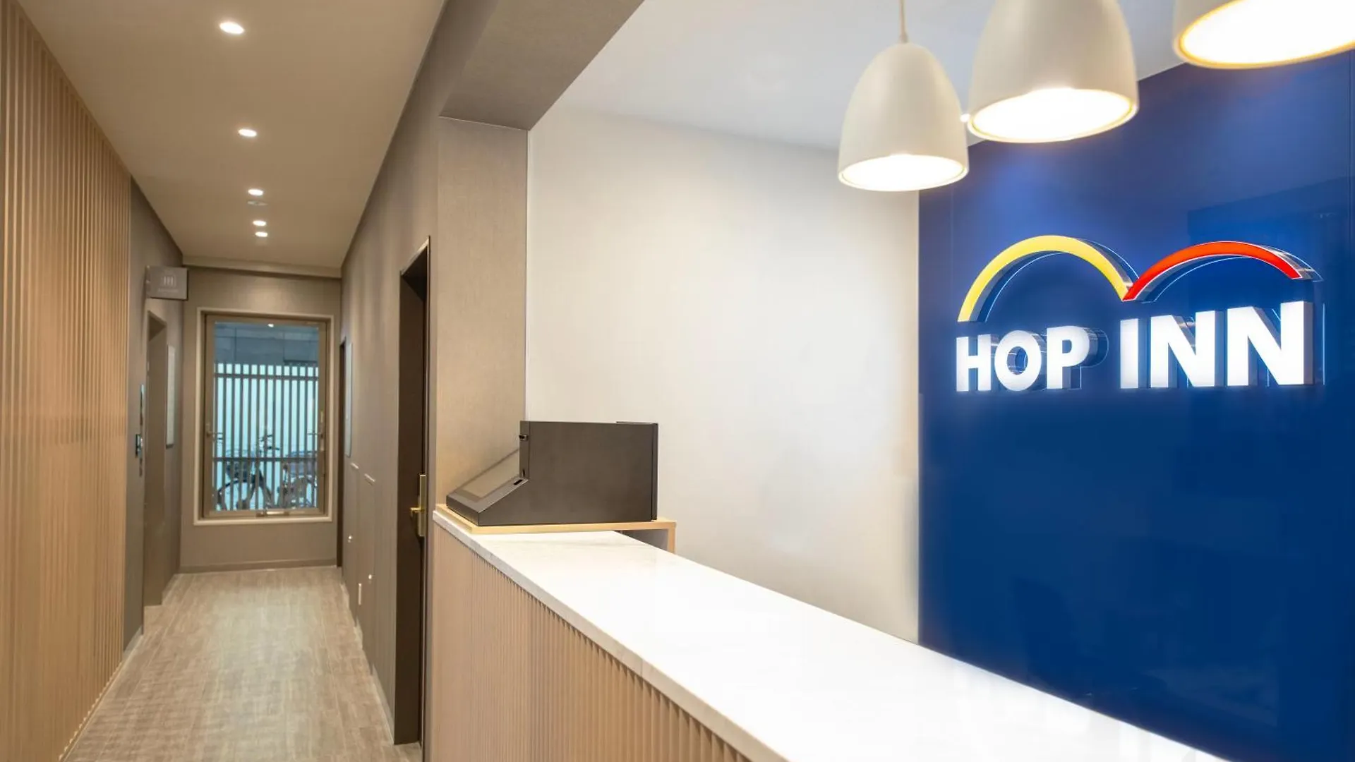 Hop Inn Tokyo Iidabashi Отель